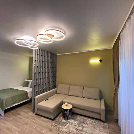 Lovely Studio In The City Center Of Bukares Bagian luar foto
