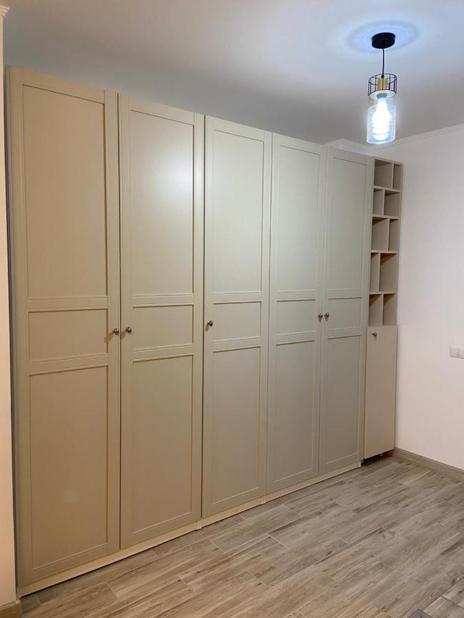 Lovely Studio In The City Center Of Bukares Bagian luar foto